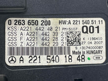Load image into Gallery viewer, SPEEDOMETER CLUSTER CL550 CL600 CL63 CL65 S450 Cdn S550 S600 07-08 - NW695418
