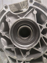 Load image into Gallery viewer, TRANSFER CASE LR4 Range Rover Sport 2014 14 2015 15 2016 16 - NW583137
