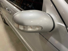 Load image into Gallery viewer, SIDE VIEW MIRROR Mercedes C240 C230 01 02 03 - 06 Right - NW696339
