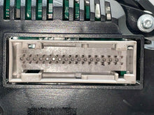 Load image into Gallery viewer, SPEEDOMETER CLUSTER Audi A5 2010 10 - NW582660
