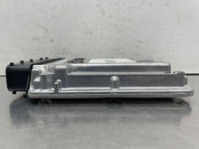 Load image into Gallery viewer, ECU ECM COMPUTER Audi A4 A5 2010 10 - NW582601
