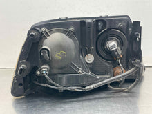 Load image into Gallery viewer, Headlight Lamp Assembly Lincoln Aviator 2004 - NW700912
