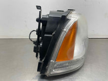 Load image into Gallery viewer, Headlight Lamp Assembly Lincoln Aviator 2004 - NW700913
