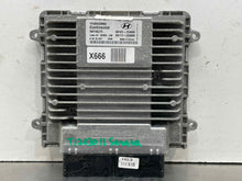 Load image into Gallery viewer, ECU ECM COMPUTER Hyundai Sonata 2011 11 - NW583828
