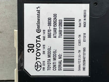 Load image into Gallery viewer, Computer Toyota Sienna 2018 - NW704251
