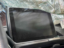 Load image into Gallery viewer, Info-Gps Screen  124 SPIDER 2019 - NW584125
