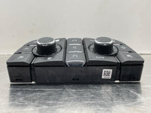 Load image into Gallery viewer, Temperature Controls  CASCADA 2018 - NW584860
