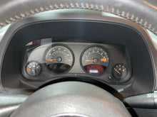 Load image into Gallery viewer, Speedometer Cluster Jeep Patriot 2015 - NW585238
