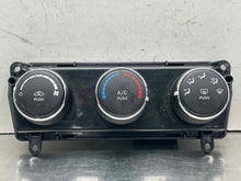 Load image into Gallery viewer, Temperature Controls Jeep Patriot 2015 - NW585098
