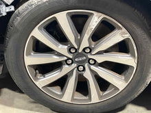 Load image into Gallery viewer, Wheel Rim  LINCOLN CONTINENTAL 2018 - NW585490
