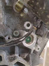 Load image into Gallery viewer, Engine Motor  LINCOLN CONTINENTAL 2018 - NW585410
