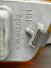 Load image into Gallery viewer, Park Lamp Light  AUDI A7 2014 - NW585668
