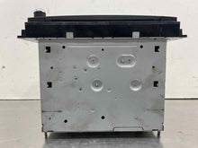 Load image into Gallery viewer, Radio Jeep Compass 2017 - NW586385
