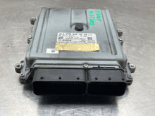 Load image into Gallery viewer, ECU ECM COMPUTER E250 Van E250D E300 E350 E400 E550 E63 ML350 14-16 - NW587077
