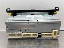 Load image into Gallery viewer, Radio  RAV4 2018 - NW587616
