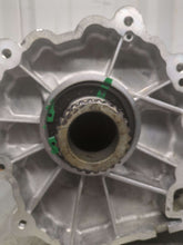 Load image into Gallery viewer, TRANSFER CASE ML320 ML350 ML550 E320 E350 GL450 06 07 08 09 - 12 - NW587633
