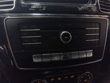 Load image into Gallery viewer, Radio  MERCEDES GLS-CLASS 2017 - NW587615
