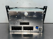 Load image into Gallery viewer, RADIO Cadillac DTS 2007 07 - NW588400
