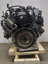 Load image into Gallery viewer, Engine Motor  MERCEDES E-CLASS 2014 - NW588812
