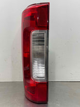 Load image into Gallery viewer, TAIL LIGHT LAMP ASSEMBLY F250SD Pickup F350SD Pickup 17-19 Left - NW588798
