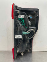 Load image into Gallery viewer, TAIL LIGHT LAMP ASSEMBLY F250SD Pickup F350SD Pickup 17-19 Left - NW588798
