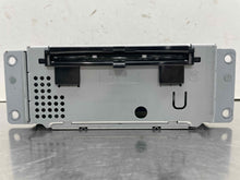 Load image into Gallery viewer, Radio  FORD F250SD PICKUP 2018 - NW588794
