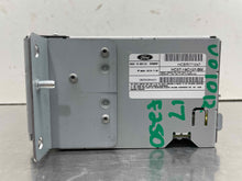 Load image into Gallery viewer, Radio  FORD F250SD PICKUP 2018 - NW588794
