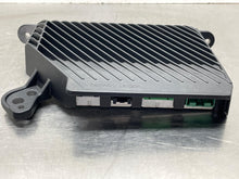 Load image into Gallery viewer, Radio  VOLVO XC60 2019 - NW589094
