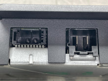 Load image into Gallery viewer, Radio  VOLVO XC60 2019 - NW589094
