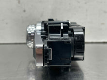 Load image into Gallery viewer, Temperature Controls  VOLVO XC60 2019 - NW588987
