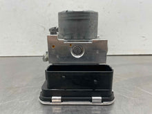 Load image into Gallery viewer, ABS ANTI-LOCK BRAKE PUMP Volvo XC60 2018 18 2019 19 - NW588911
