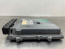 Load image into Gallery viewer, ECU ECM COMPUTER Mercedes C300 C350 SLK350 GLK350 2013 13 - NW589522
