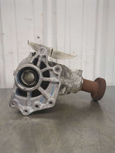 Load image into Gallery viewer, TRANSFER CASE 2015 15 2016 16 2017 17 2018 18 2019 19 - NW589602

