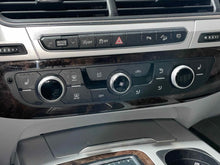 Load image into Gallery viewer, FRONT TEMPERATURE CONTROLS Audi Q7 2017 17 2018 18 2019 19 - NW589746
