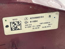 Load image into Gallery viewer, [INVENTORYCAR_YEAR_MAKE_MODEL] TAIL LIGHT LAMP ASSEMBLY Right - NW590459
