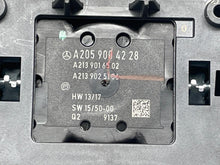 Load image into Gallery viewer, Radio  MERCEDES C-CLASS 2019 - NW590320
