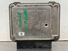 Load image into Gallery viewer, ECU ECM COMPUTER Volkswagen Tiguan 2014 14 2015 15 - NW590940
