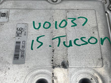Load image into Gallery viewer, ECU ECM COMPUTER Hyundai Tucson 2014 14 2015 15 - NW591574
