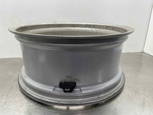 Load image into Gallery viewer, Wheel Rim  MERCEDES GLS-CLASS 2017 - NW590779
