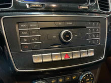 Load image into Gallery viewer, Radio  MERCEDES GLS-CLASS 2017 - NW590978
