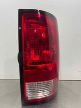 Load image into Gallery viewer, TAIL LIGHT LAMP ASSEMBLY 1500 Pickup 2500 Pickup 3500 Pickup 09-14 Right - NW591876
