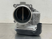 Load image into Gallery viewer, Throttle Body  AUDI Q3 2022 - NW591777
