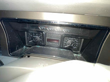 Load image into Gallery viewer, Speedometer Cluster Lincoln Navigator 2014 - NW591870
