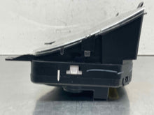 Load image into Gallery viewer, Speedometer Cluster Lincoln Navigator 2014 - NW591870
