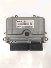 Load image into Gallery viewer, ECU ECM COMPUTER Volvo S40 V50 2004 04 2005 05 - NW62982
