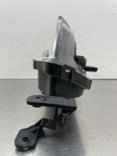Load image into Gallery viewer, Park Lamp Light  SELTOS 2021 - NW592147
