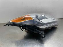 Load image into Gallery viewer, HEADLIGHT LAMP ASSEMBLY Versa 2014 14 2015 15 2016 16 Right - NW592631
