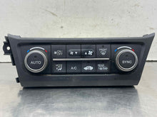 Load image into Gallery viewer, Temperature Controls Acura ILX 2020 - NW593399

