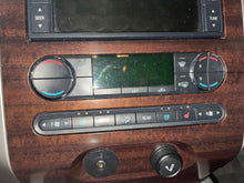 Load image into Gallery viewer, DASH MOUNTED TEMPERATURE CONTROLS Expedition 07 08 09 10 11 - NW593818
