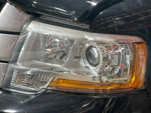 Load image into Gallery viewer, HEADLIGHT LAMP ASSEMBLY Expedition 2015 15 2016 16 2017 17 Left - NW594829
